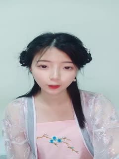 长发气质女郎丰满大奶，黑丝大屁股椅子上自慰道具特写粉穴马桶上黄瓜插穴